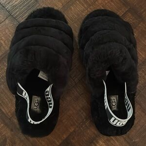 UGG fluff Yeah slide